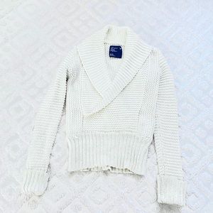 American Eagle ivory knit sweater SOLD